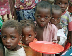 As campa&ntilde;as contra a fame en Etiop&iacute;a tiveron moita publicidade nos anos 84-85