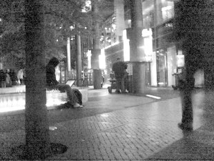 Conectarse no Reino Unido a unha rede sen f&iacute;os, a&iacute;nda que estea aberta, pode ser delito / Flickr: arthit