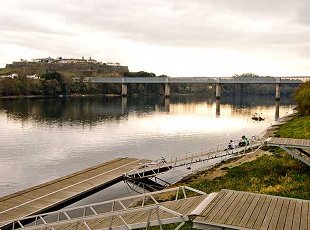 Ponte internacional sobre o Mi&ntilde;o