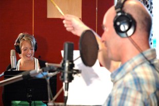 Sonia Lebedynski e Xabier D&iacute;az noutro dos momentos da gravaci&oacute;n