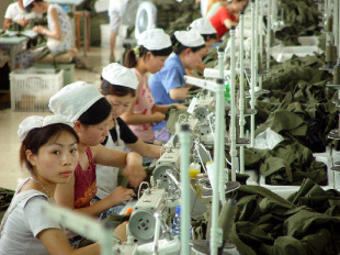 A dificultade para acceder aos cr&eacute;ditos  fixo que moitas empresas galegas trasladasen de China a Portugal parte da s&uacute;a produci&oacute;n