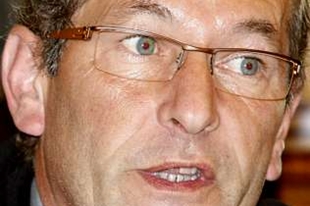 "Se aplicamos a Ordenanza, o botell&oacute;n en Lugo ac&aacute;base en seis meses", sinalaba R&aacute;bde na presentaci&oacute;n da Ordenanza, o pasado mes de outubro