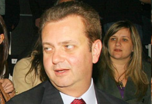 Gilberto Kassab mant&eacute;n a alcald&iacute;a de S&atilde;o Paulo