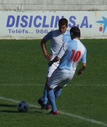 O Compostela ach&eacute;gase &aacute; 2&ordf; B