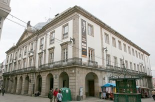 O Teatro Jofre de Ferrol e o Rosal&iacute;a da Coru&ntilde;a acoller&aacute;n senllos actos
