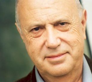 O escritor galego M&eacute;ndez Ferr&iacute;n &eacute; o n&uacute;mero seis da candidatura