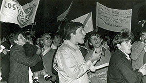 Unha imaxe de cando o Obradoiro celebraba o pos&iacute;bel ascenso &aacute; ACB / tirada do blogue http://cabobradoiro.blogspot.com/