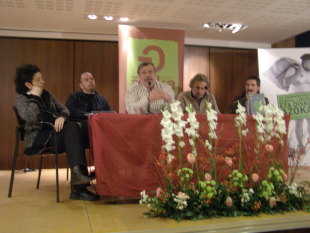 Pazis Garc&iacute;a da Fundaci&oacute;n Ipar hegoa, Xurxo Mart&iacute;nez Crespo, Ra&uacute;l R&iacute;o e Edorta Jim&eacute;nez. Foto CIG