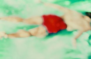 Vari Caram&eacute;s: Nadador, 1995