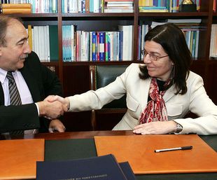 A Conseller&iacute;a de Educaci&oacute;n enviou dous convenios en tres meses