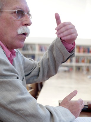 Guerreiro: "&Eacute; preciso reconducir a relaci&oacute;n coa sociedade e desgobernamentalizar a CRTVG"