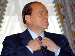 As enquisas d&aacute;banlle vantaxe a Silvio Berlusconi