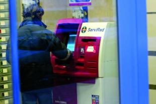 A Polic&iacute;a dixo que a clonaci&oacute;n de tarxetas s&oacute; se d&aacute; nos caixeiros de "exterior"