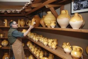 Agust&iacute;n V&aacute;zquez Ferreiro no seu taller