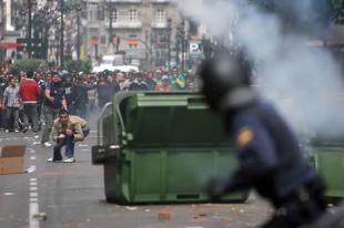 A Fiscal&iacute;a acusa aos catro traballadores de desordes na &uacute;ltima folga do metal