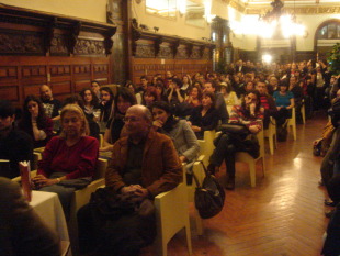 O Casino compostel&aacute;n, ateigado de lectores de Murakami