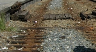 Detalle do lugar por onde pasaban as v&iacute;as levantadas por Fomento