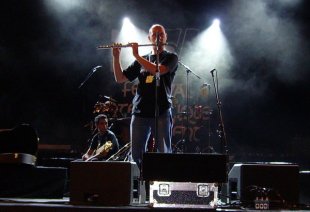 Pepe Vaamonde, nunha actuaci&oacute;n en Lorient