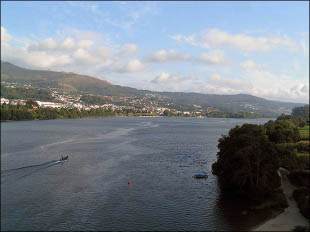 O Mi&ntilde;o, ao paso por Goi&aacute;n