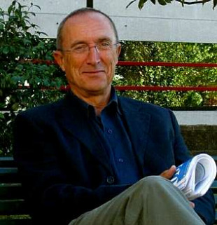 Mart&iacute;n &eacute; voceiro da Asociaci&oacute;n Galega para a Defensa da Sanidade P&uacute;blica