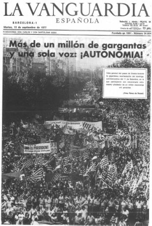 A m&iacute;tica manifestaci&oacute;n autonomista de 1977 vista polo xornal La Vanguardia