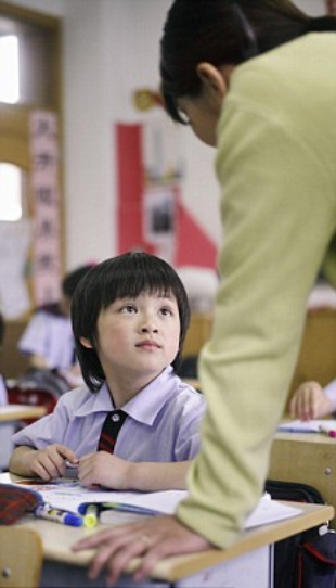 O Partido Conservador pide un l&iacute;mite anual na entrada de inmigrantes