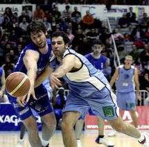 Imaxes do derbi entre o Breog&aacute;n e o Beirasar