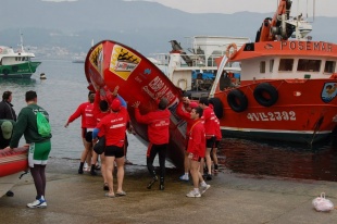 Os de Boiro, do clube Cabo de Cruz, prepar&aacute;ndose para sa&iacute;r