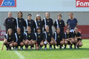 Unha foto m&aacute;is nova, coas mozas do Orz&aacute;n, que esta tempada loitan polo ascenso