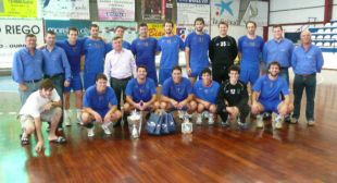 O equipo ga&ntilde;ador (clique para ampliar)