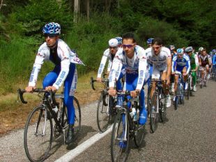 Os corredores, durante o &uacute;ltimo adestramento colectivo do ver&aacute;n