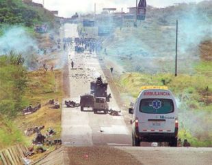 Unha imaxe da estrada de Bagua, despois dos enfrontamentos