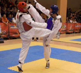 Ra&uacute;l Bouzas en plena lea (clic para ampliar)