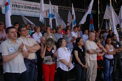 Aplausos &aacute; intervenci&oacute;n de Guillerme V&aacute;zquez